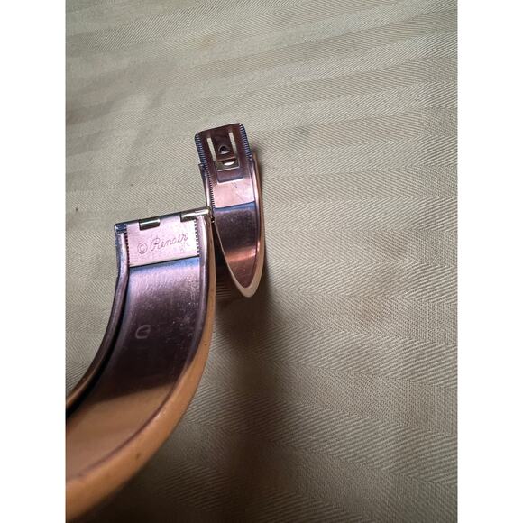 MCM Renoir raised leaf design copper hinge clamper style bracelet signed estate - Picture 7 of 8